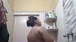 DESI SEXY FIGURE MAAL NUDE BATHING (2)