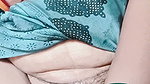 Sanskaari deshi hot Housewife ki Bur Choot ka Paani