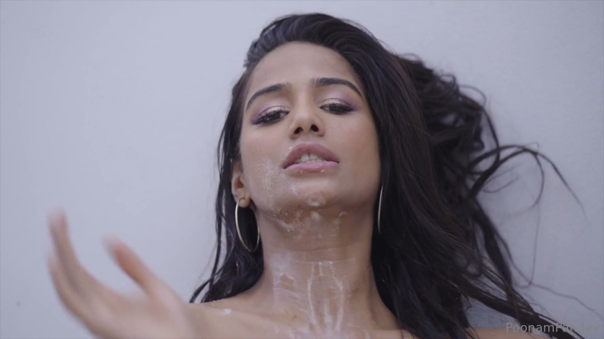 Frame 9