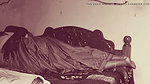 Cheating Indian Housewife in Saree Kissing in Bed & Giving Handjob to Lover