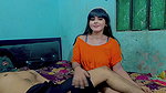 Indian Bengali Sadia Bhabhi suddenly saw it and brought it