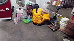 Sister-in-law in the kitchen, sister-in-law took out the water of the brother-in-law’s land, showing big boobs with her hands Hindi audio