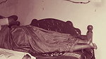 Cheating Indian Housewife in Saree Kissing in Bed & Giving Handjob to Lover