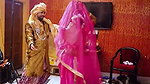 Raja ne naukrani ko sona dekar khusi khusi chod diya