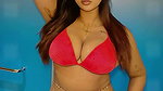 Come Touch This – Killer Cleavage, Smooth Body & Horny Glow 2