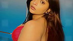 Come Touch This – Killer Cleavage, Smooth Body & Horny Glow 2