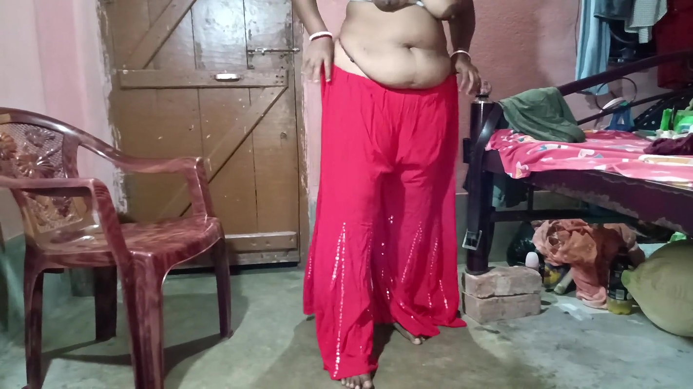 My Ex-lover Landlord’s Married Stepdaughter Secretly Came at Midnight – to Know How I Am
