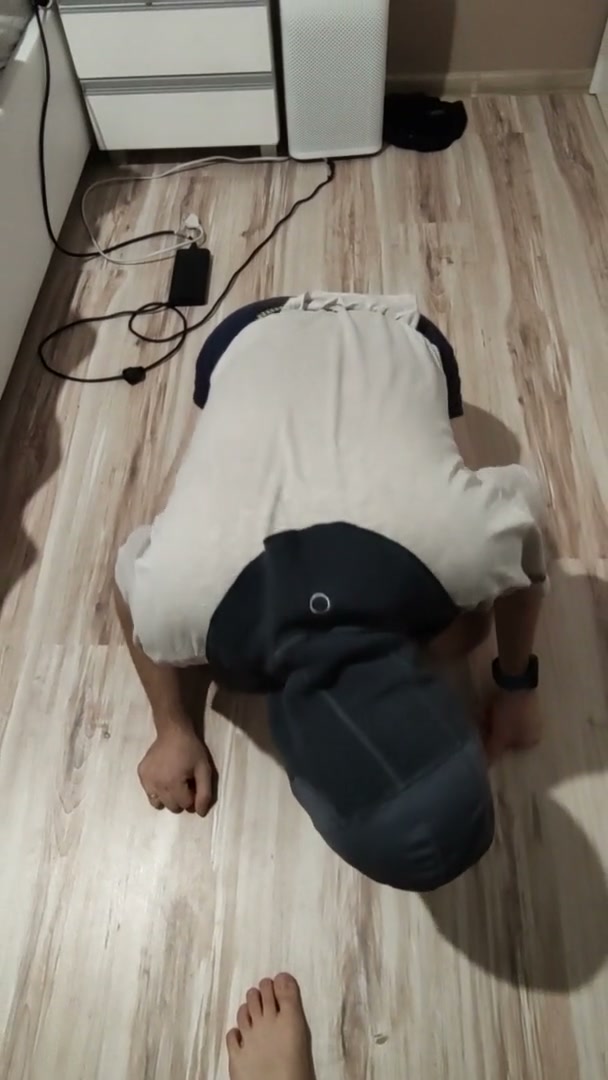 Frame 9