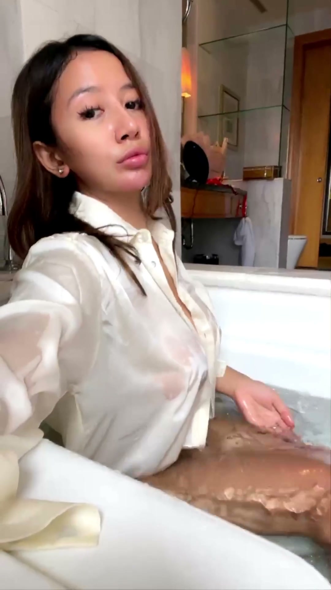 Frame 10