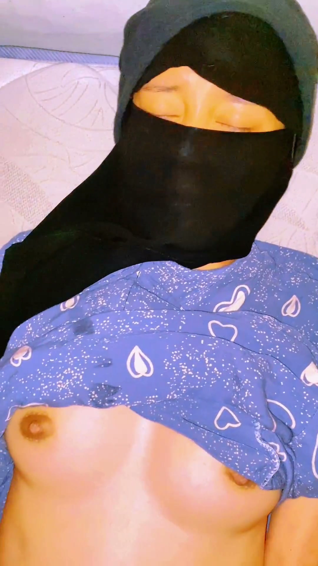 Frame 9