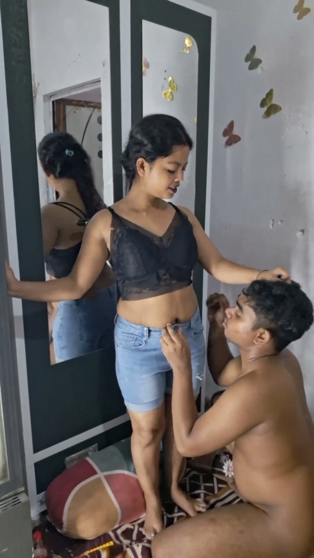 Frame 4