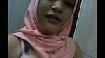 Enaknya remas susu di toilet