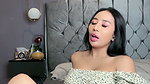 Model jonimalaikat colmek in live stream