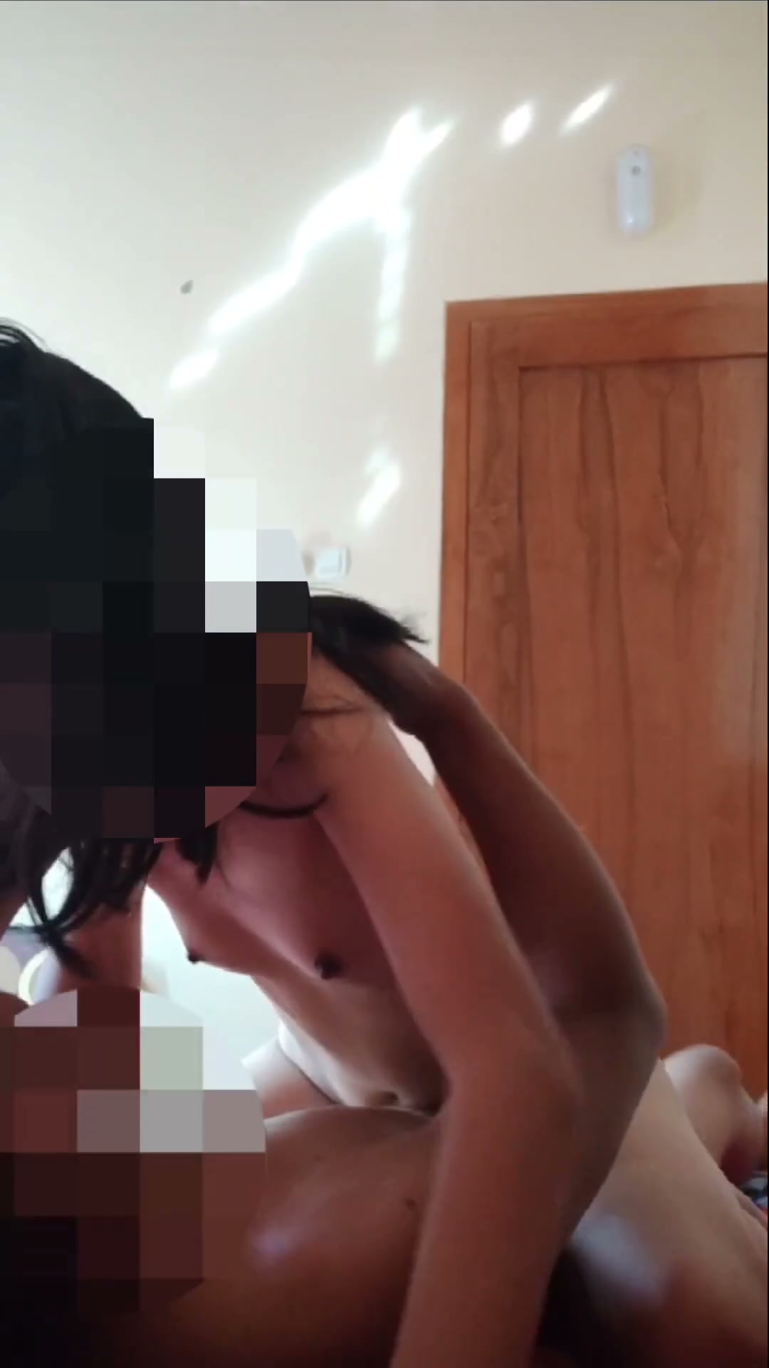 Frame 8