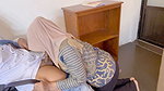 Teacher of law students who are lazy to study