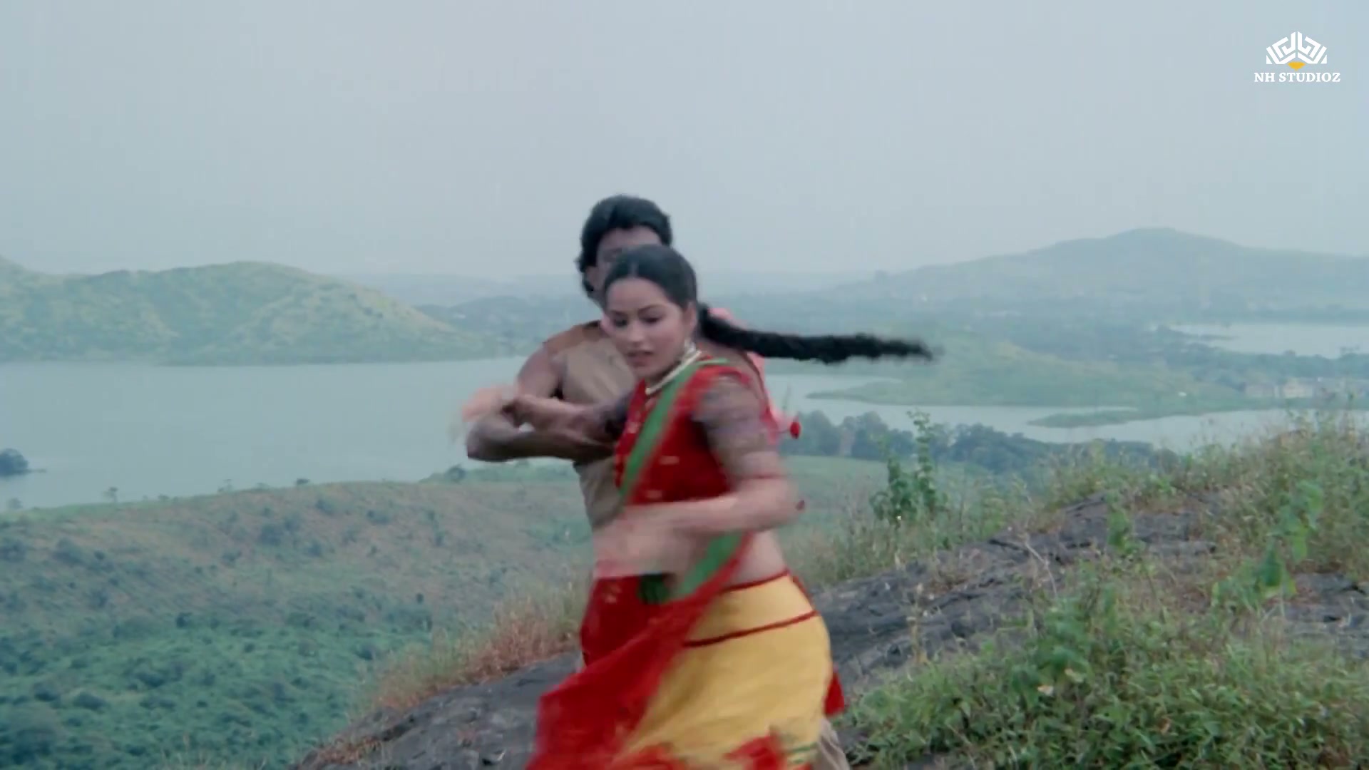 Frame 4