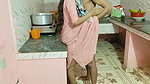 Indian Wife cuckold Hubby Ke Samne Boyfriend se Chuda kitchen