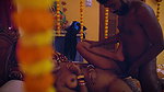 Suhagraat me pati ko behoshh karke boyfriend se chudwae