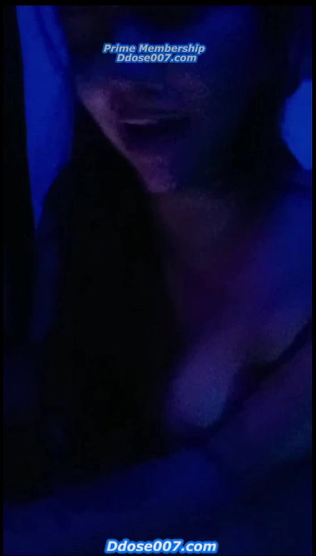 Insta Girl Elli Sharma Nude Show on Live Cam