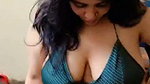 Chubby Tanker Indian Wife showing many clips updates (2) 139