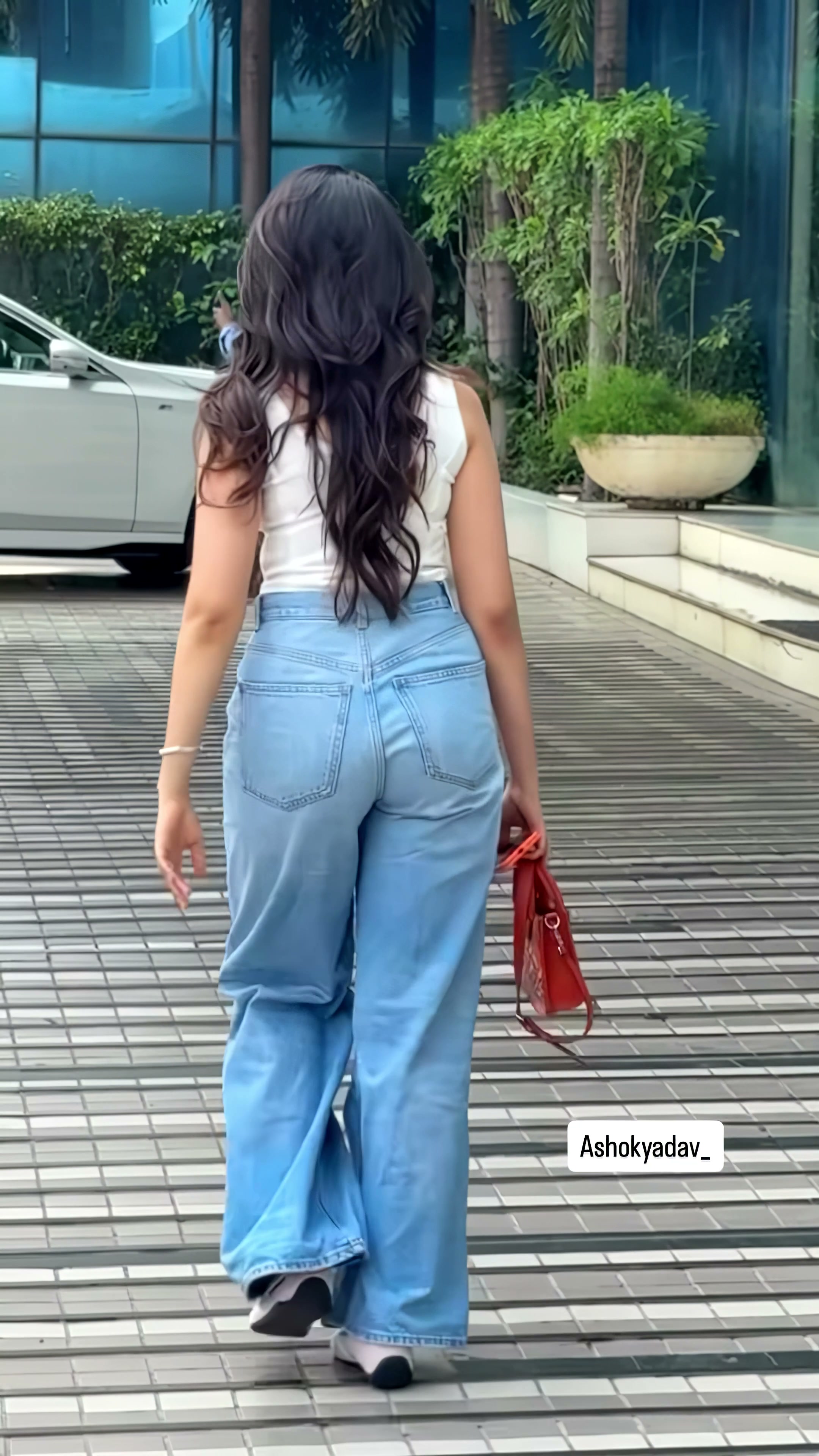 Frame 10