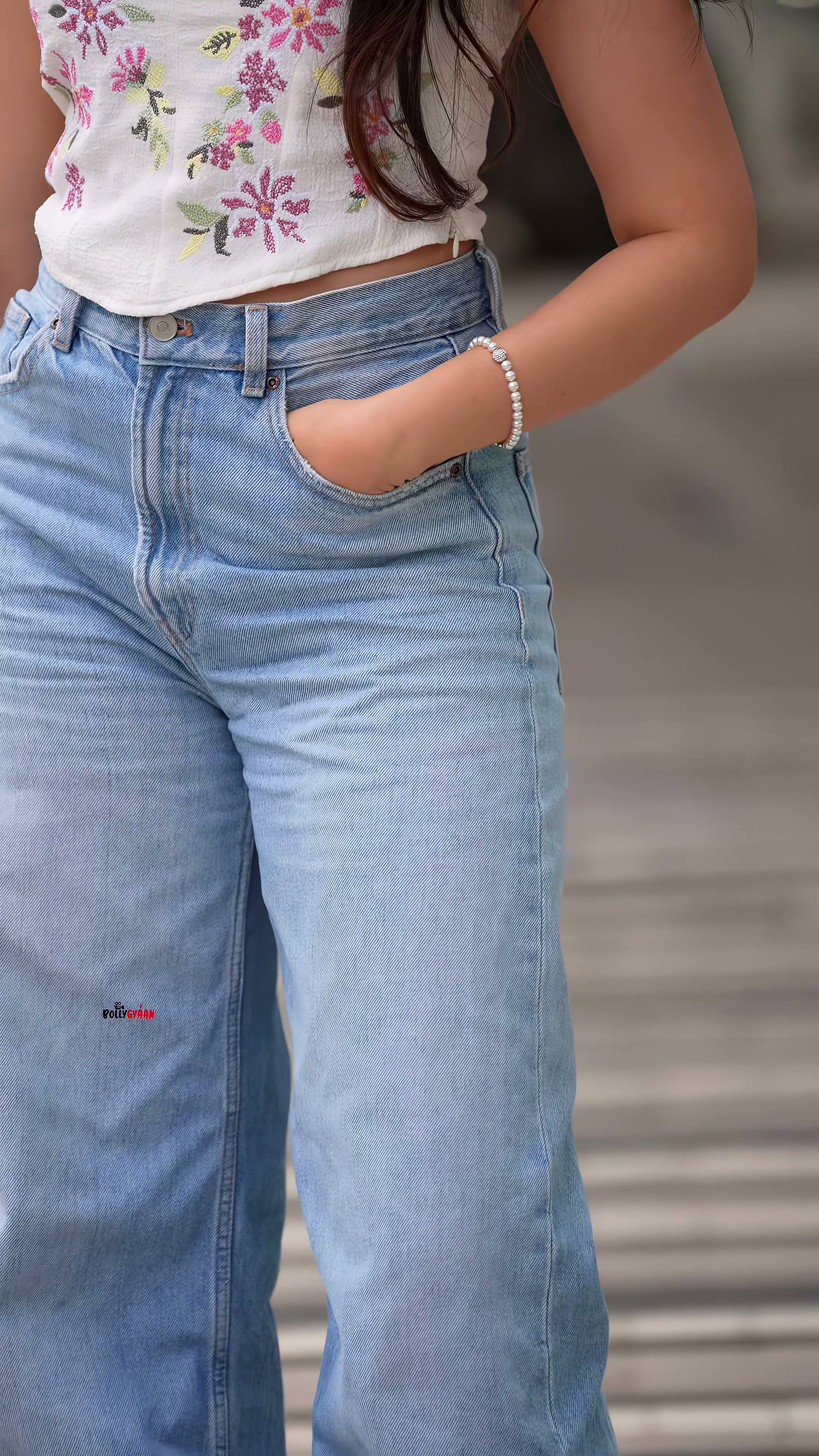 Frame 9