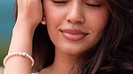 KRITHI SHETTY GORGEOUS BEAUTY CUTE CLEAVAGE VIEW UUFFF HQ VIDEOS (2) 3