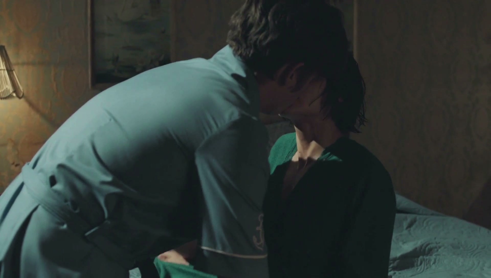 Frame 4
