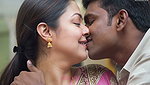 [6 CLIPS in same thread] Jyothika Kissed with extreme passion VERY HOT [AI EDIT] 4