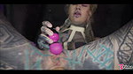 7 Filmz Anuskatzz will dass enorme Anale einfuhren von ihren Dildos