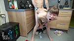 BettDuett Mit Creampie von Hausarbeit befreit