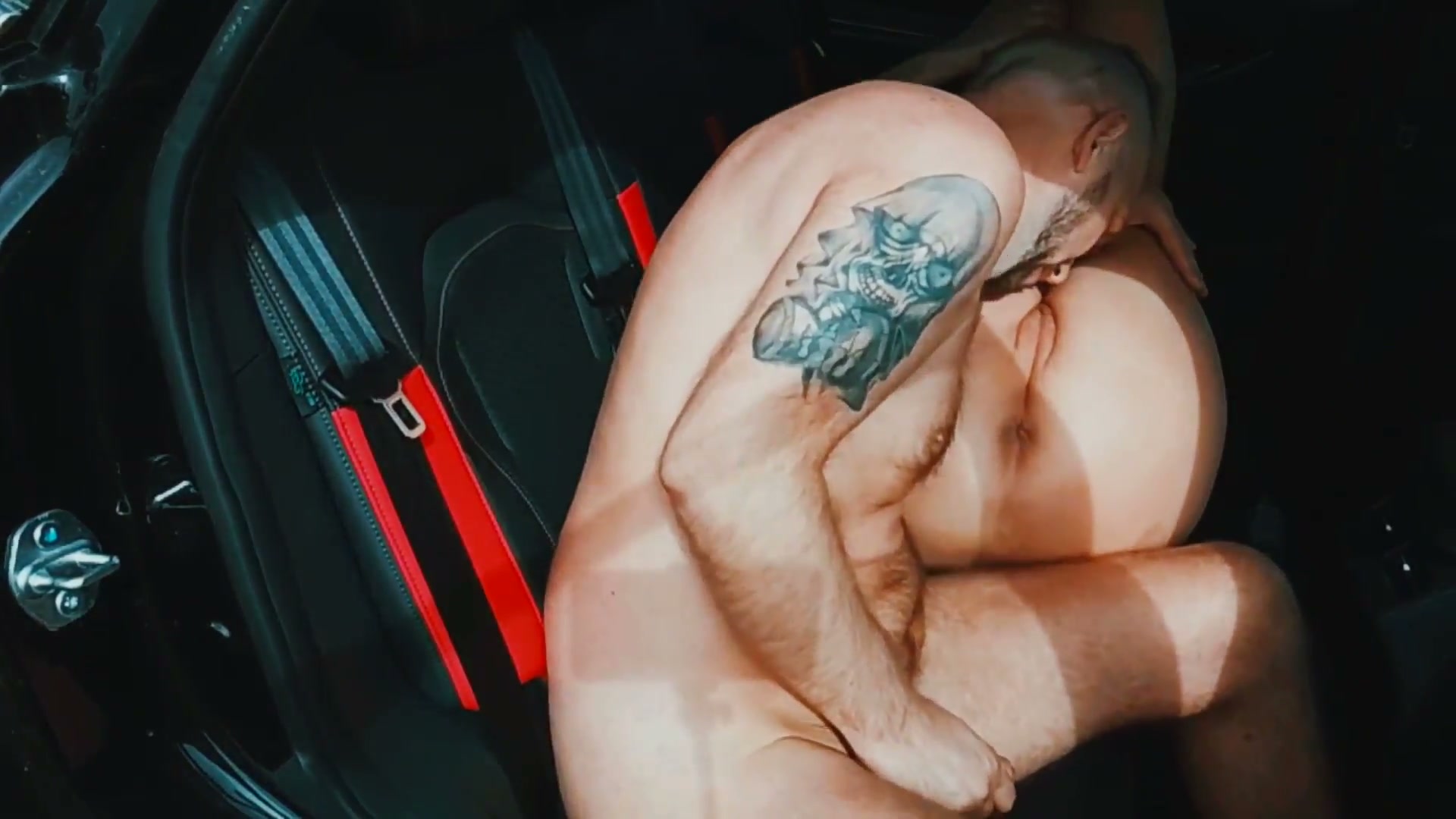 Frame 9