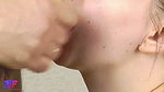 MF Miss Fantasy Nahaufnahme Blowjob mit riesigem Cumshot im Mund