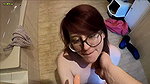 Melanie Sweets Da freut sich mein Mitbewohner aber Mein erster Blowjob vor der Kamera