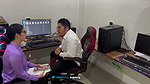 Boss fucks his employee secretary is dominated, fucked hard, squirt on the boss’s face!