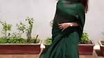 hot marathi lady sexy navel in green saree 1