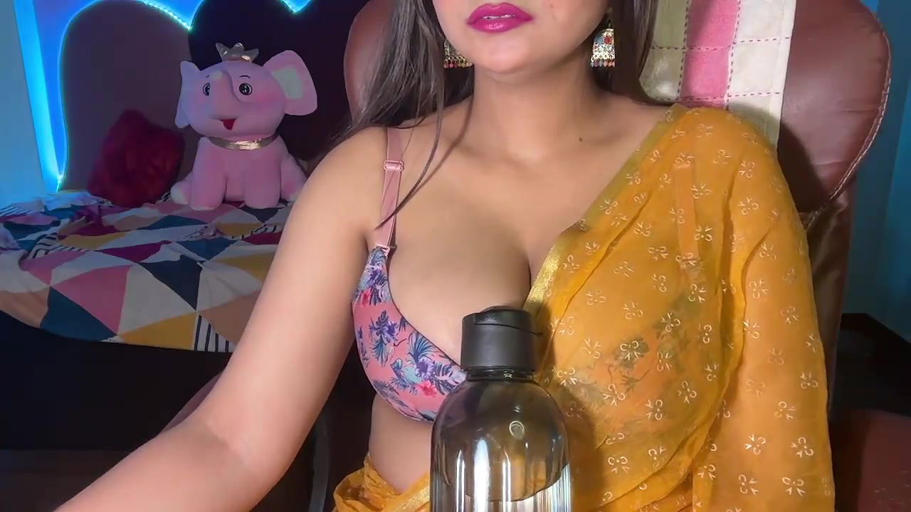 Stripchat-Public.Show-f-Funky_faira-2024.06.27.110321