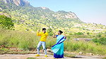 Kusuma hot saree song – Hand slide into saree over midriff, Dusky body 2