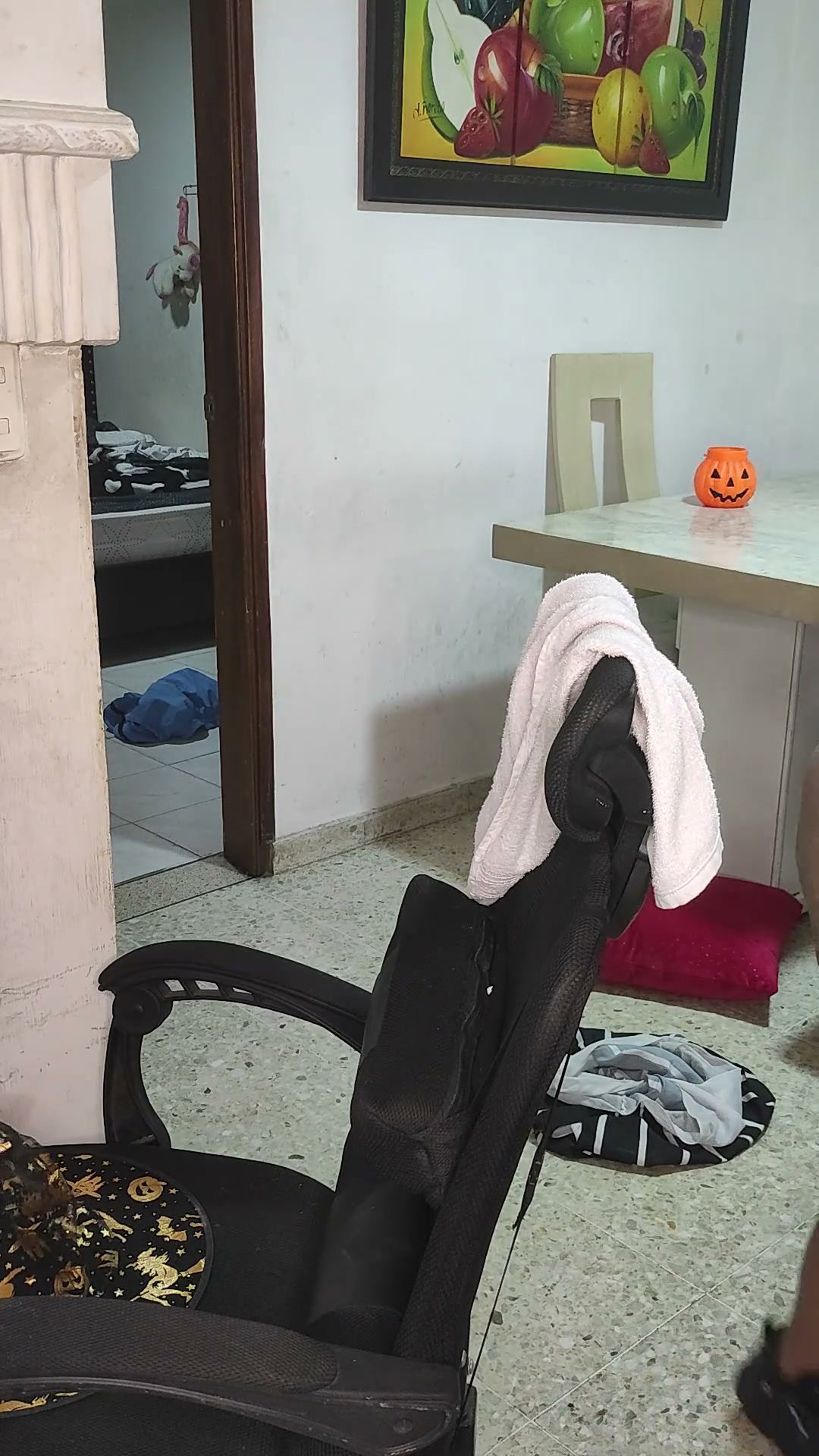 Frame 4