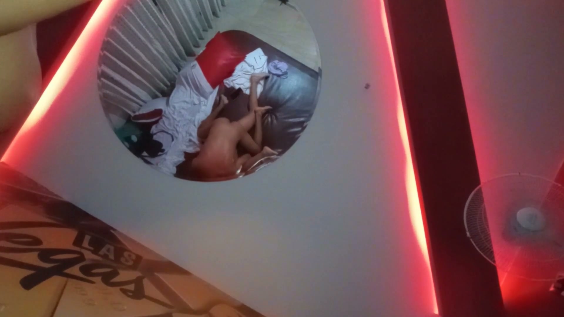 Frame 9