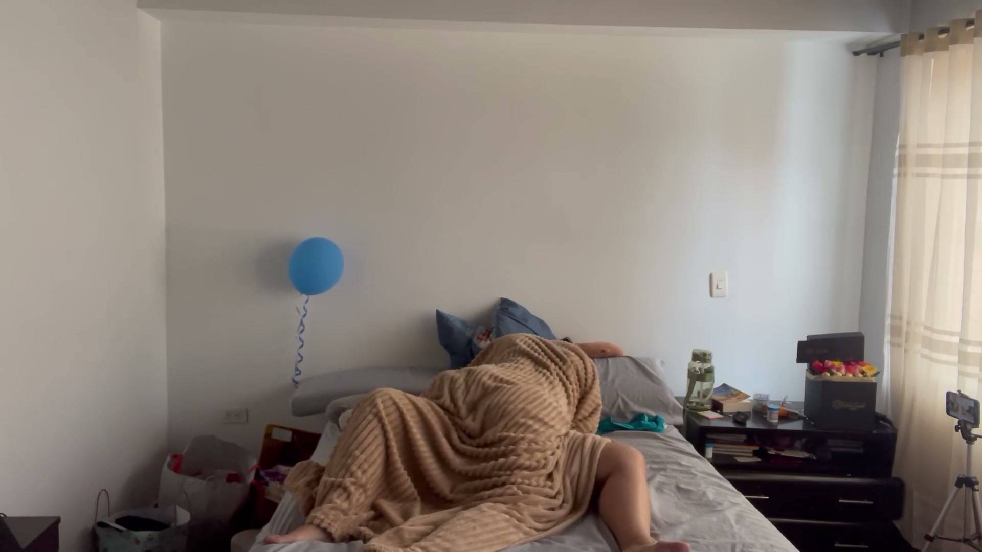 Frame 9
