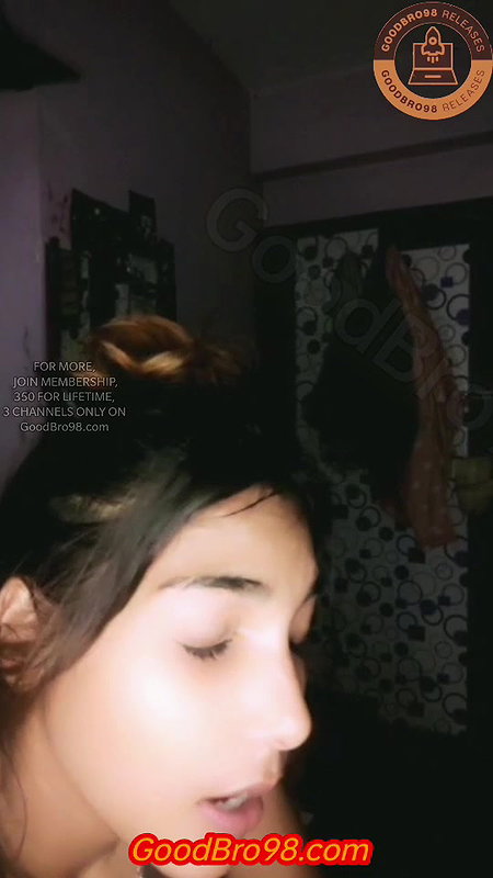 Sexy Lil Gangsta Twerking her Ass on Tango