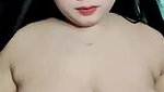 Tante mlenuk jilbob merah