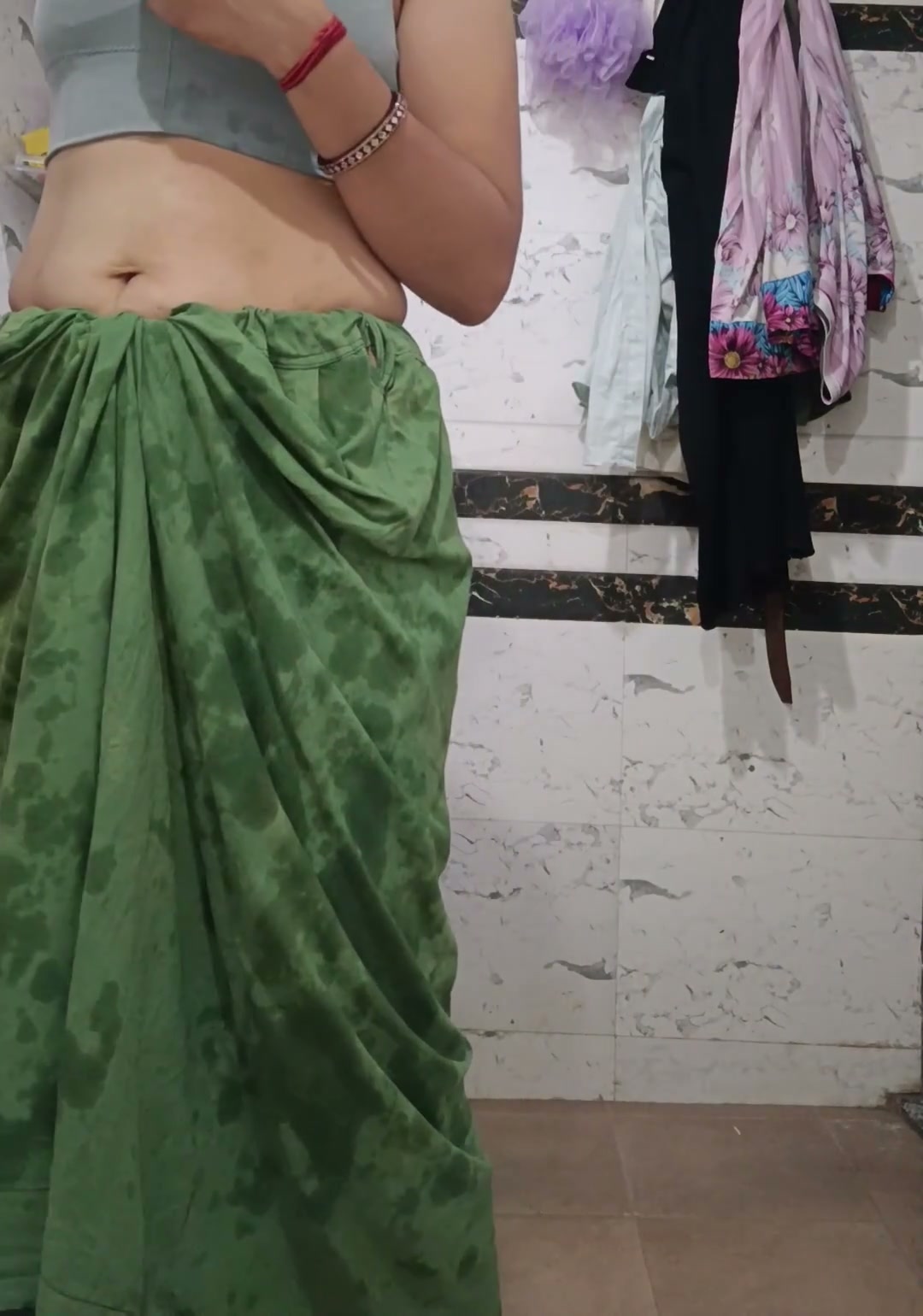 Frame 9