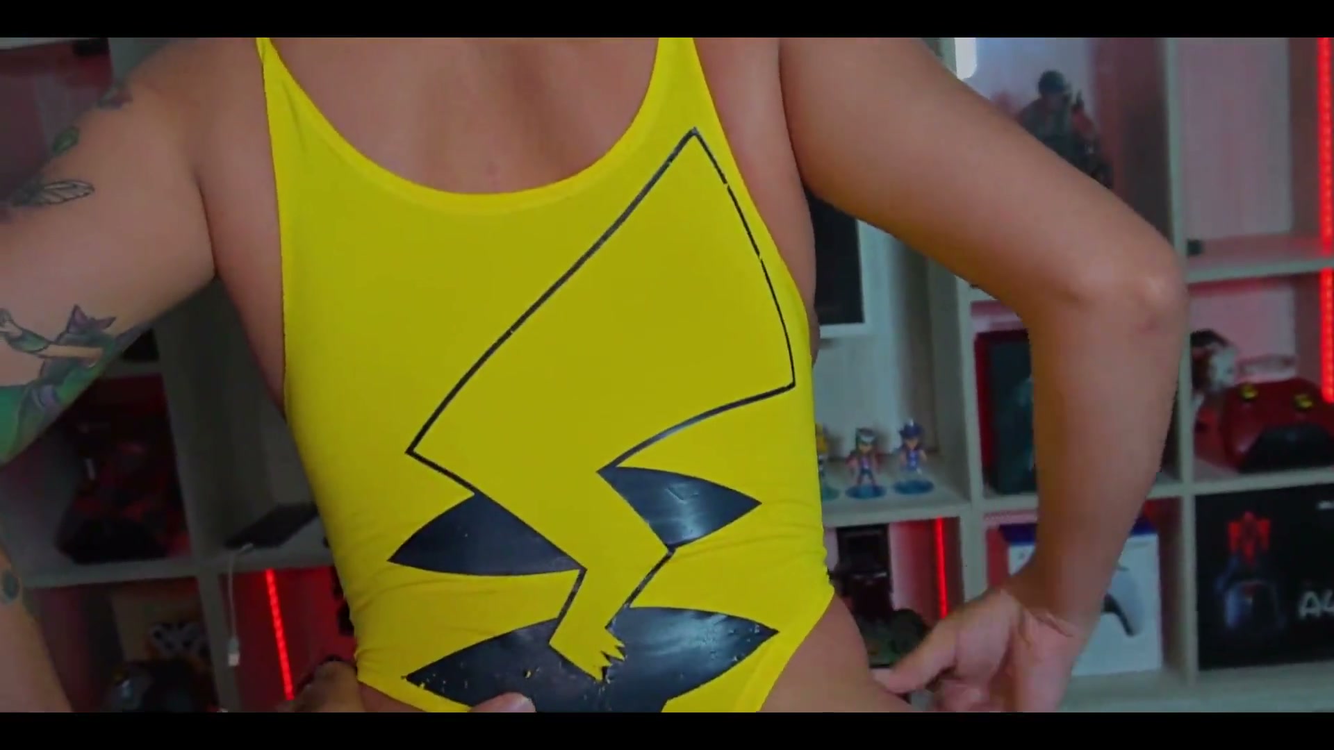 Frame 9