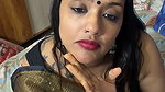 Malayali lady sexy cleavage show in black saree2
