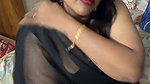 Malayali lady sexy cleavage show in black saree2