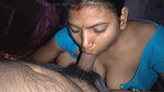Bangaladeshi bhabhi sucking in mouth