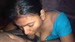 Bangaladeshi bhabhi sucking in mouth