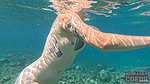 Brille – Underwater Naked Swimming In The Sea While On Vacation With Brille